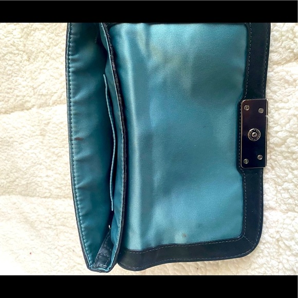 Coach Clutch - Picture 3 of 3